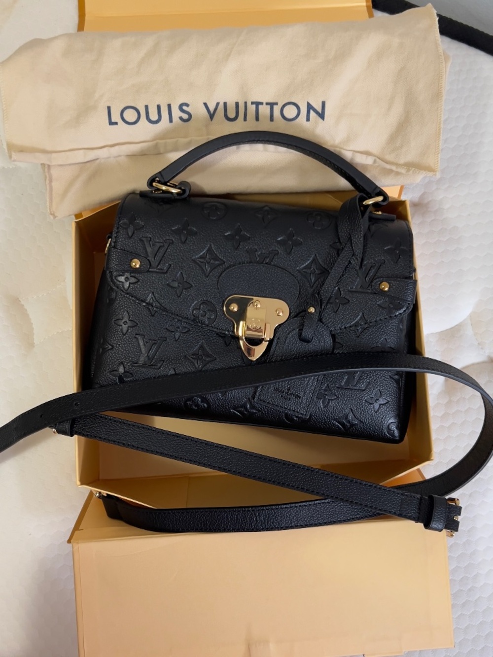 📍Louis Vuitton Monogram Empriente | Authenticity not guaranteed